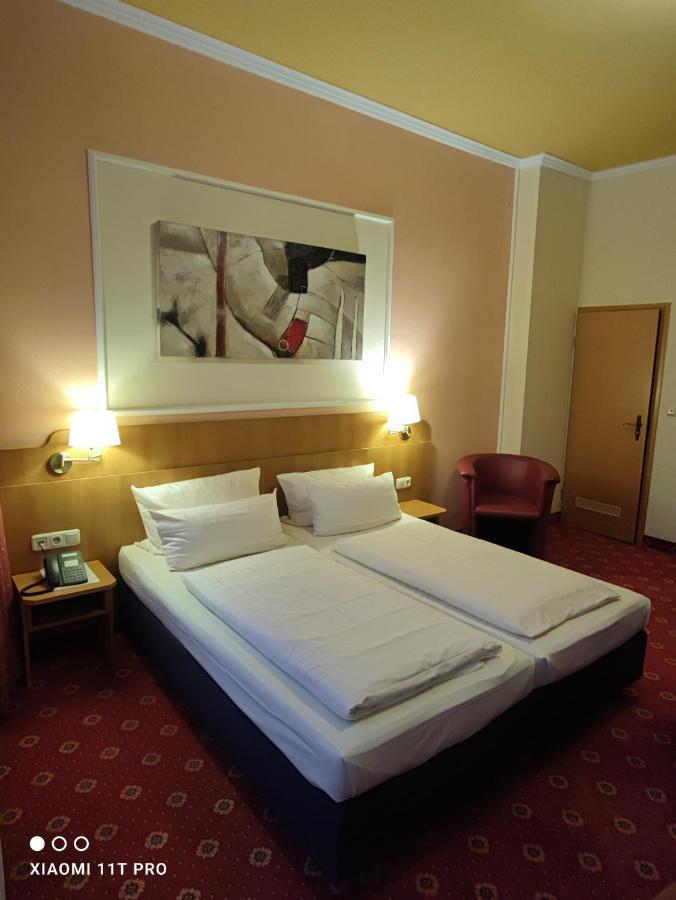Hotel Koenigshof ไมนซ์ ภายนอก รูปภาพ
