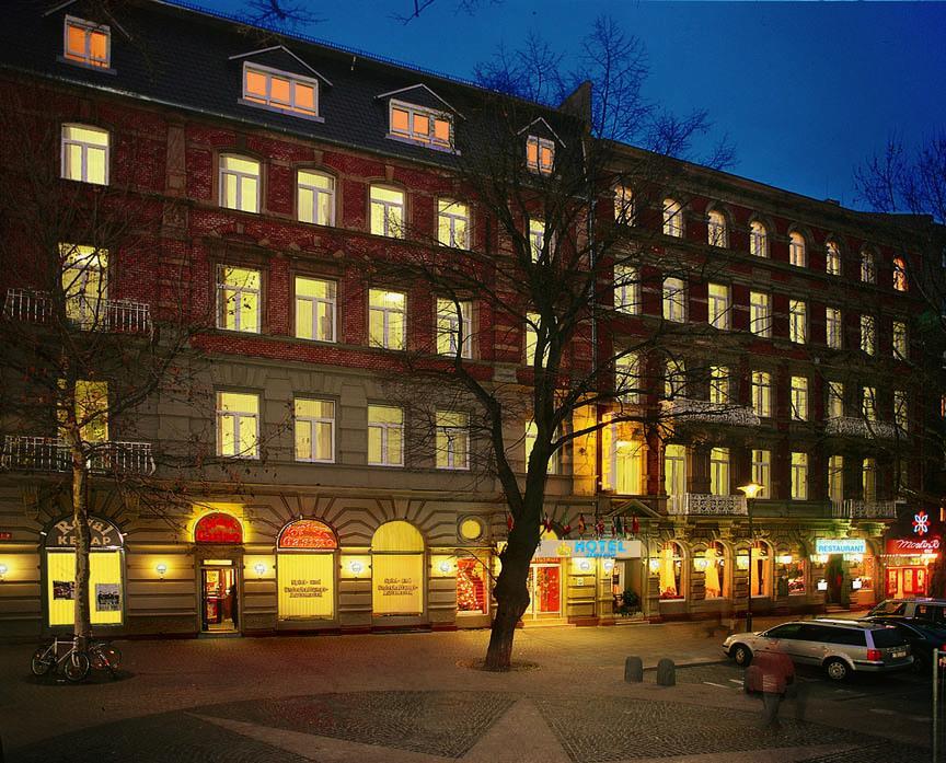 Hotel Koenigshof ไมนซ์ ภายนอก รูปภาพ